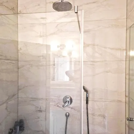 Marasovic & Deluxe Apartament