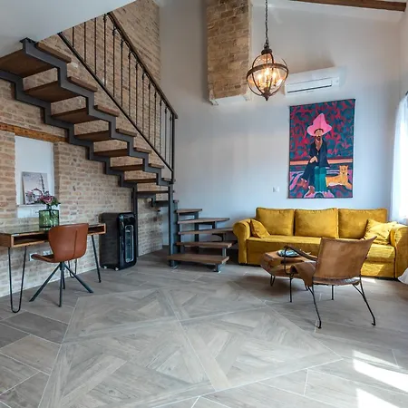 Apartment Marasovic & Deluxe Split