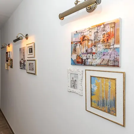 Apartman Marasovic & Deluxe *