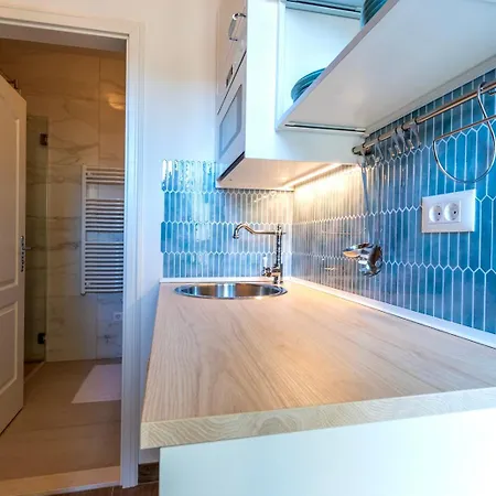 Marasovic & Deluxe Apartment Split